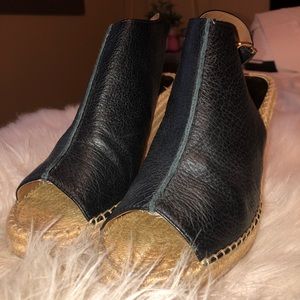 Banana Republic Wedges